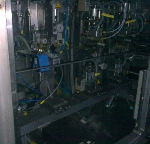 Tetra Pak Filling Line TBA/8 1000 SLIM production capacity 6 000 PPH — Photo 4