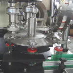Machine closure MU 3 with a capacity of up to 10,000 bottles / hour — Photo 42