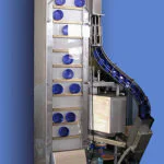 Machine closure MU 3 with a capacity of up to 10,000 bottles / hour — Photo 31