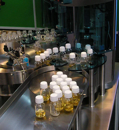 Machine closure MU 3 with a capacity of up to 10,000 bottles / hour — Photo 10